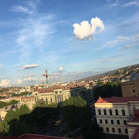 Rustaveli Apartment City Centre Tbilisi ภายนอก รูปภาพ