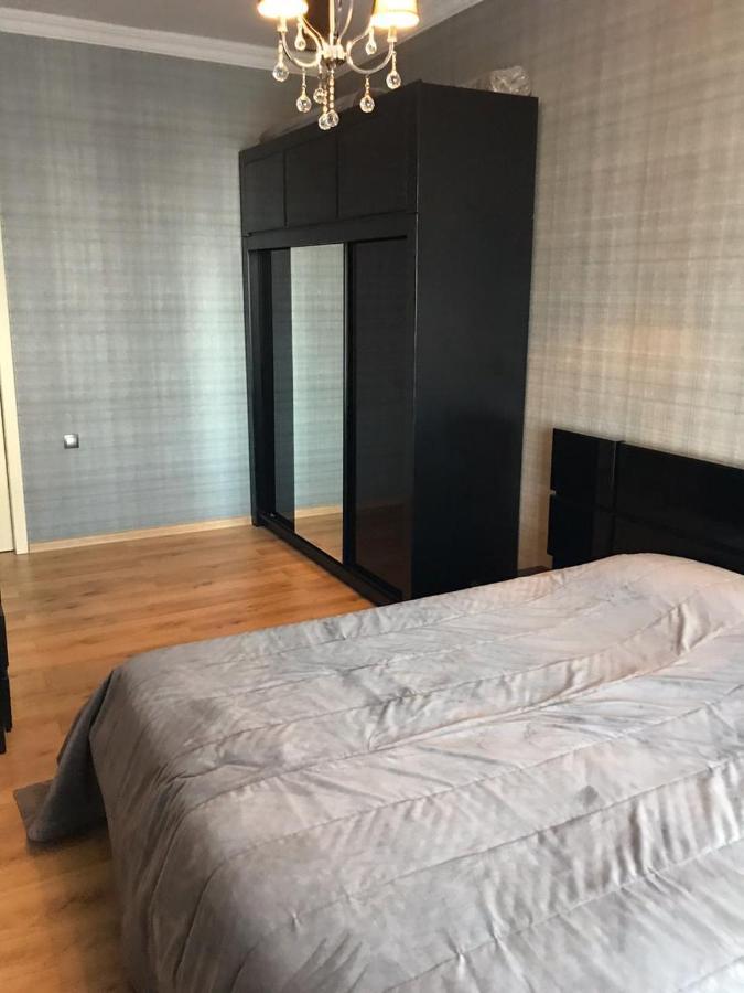Rustaveli Apartment City Centre Tbilisi ภายนอก รูปภาพ